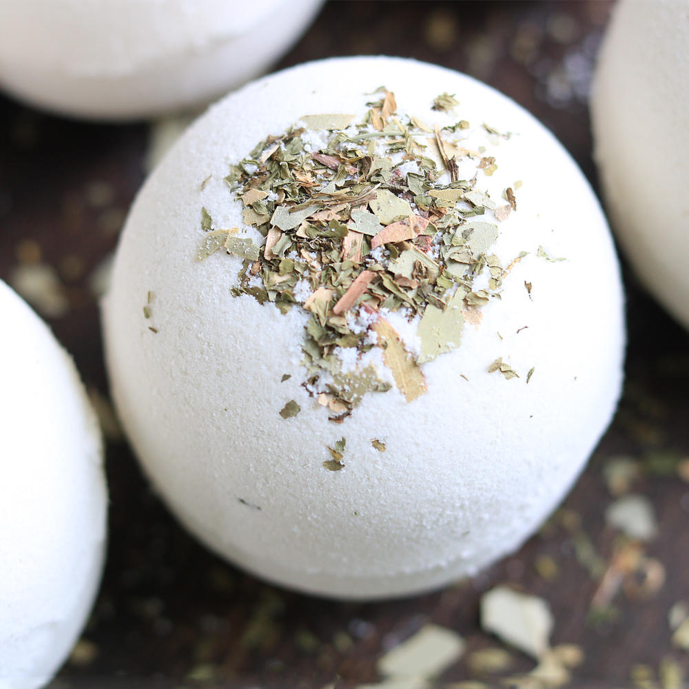 Eucalyptus & Spearmint Bath bomb